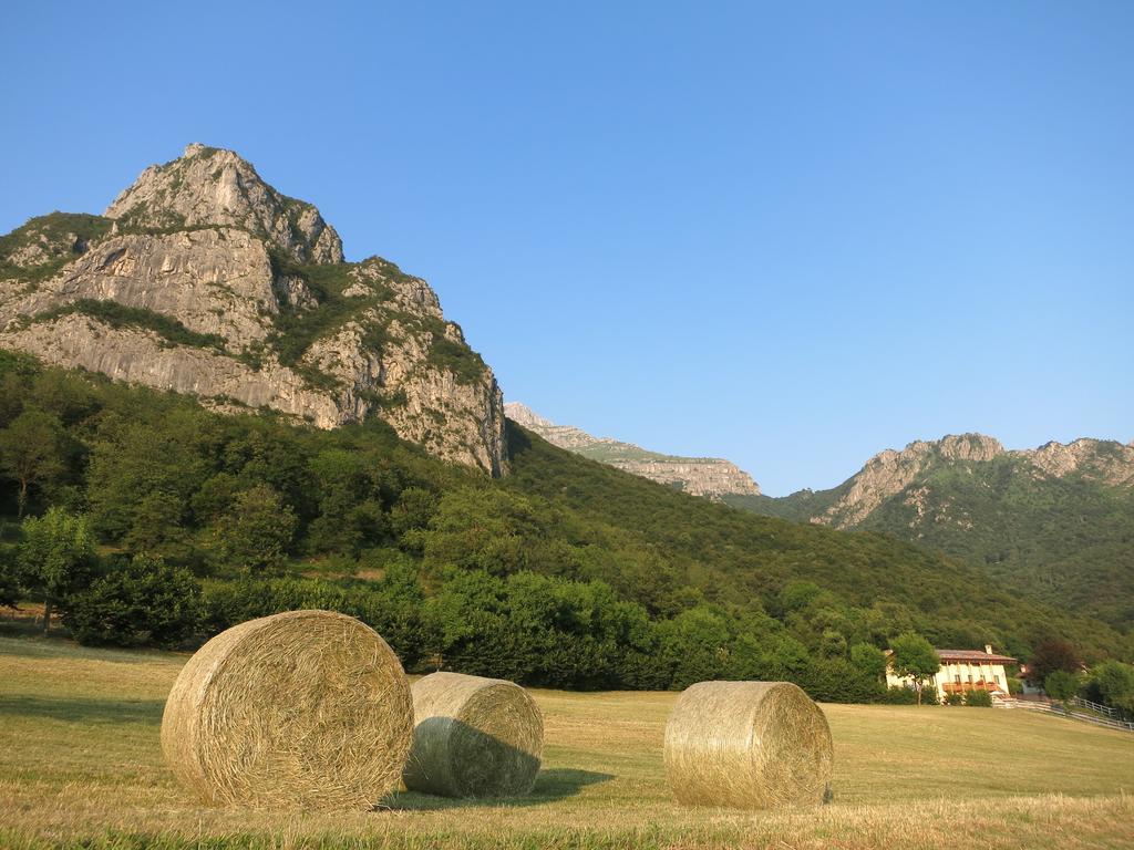 Agriturismo Deviscio レッコ エクステリア 写真