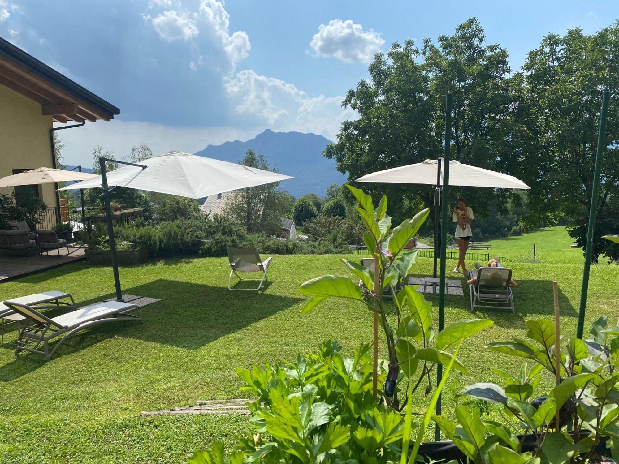 Agriturismo Deviscio レッコ エクステリア 写真