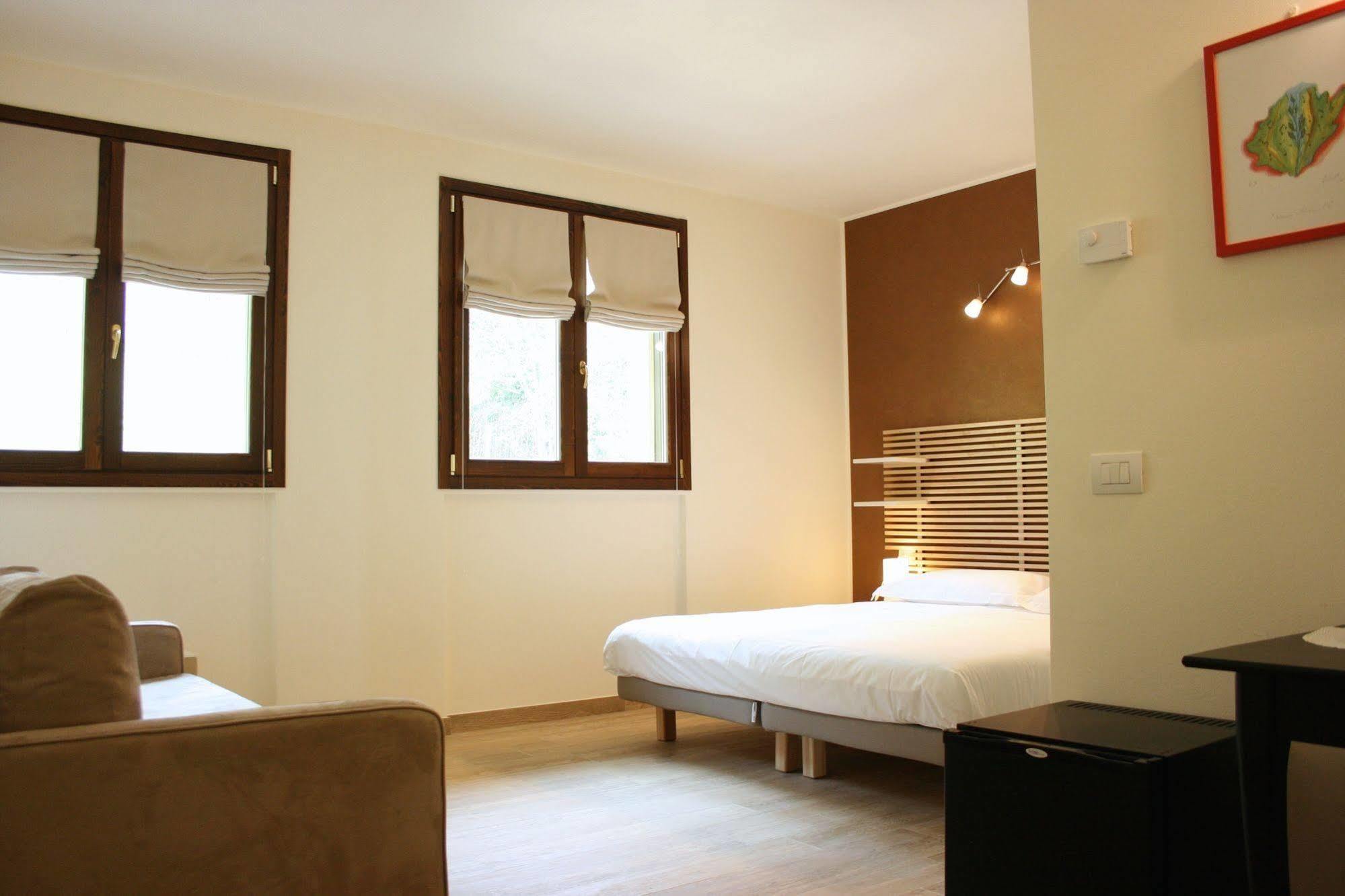 Agriturismo Deviscio レッコ エクステリア 写真